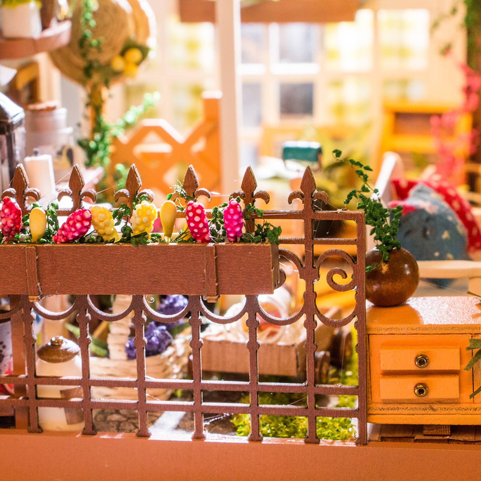 Rolife® Miller's Garden DIY Miniature House Kit